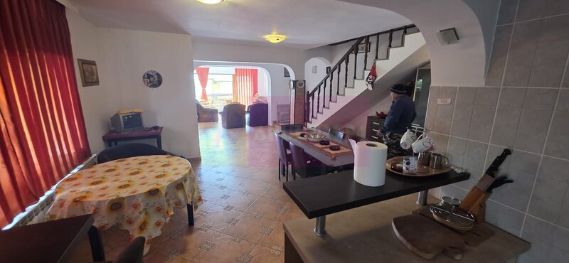 Vila duplex de vanzare cu 4 camere in Azuga